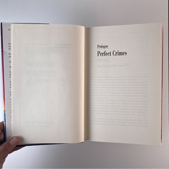 2/$30 - Kiss the Girls by James Patterson - Picture 10 of 14